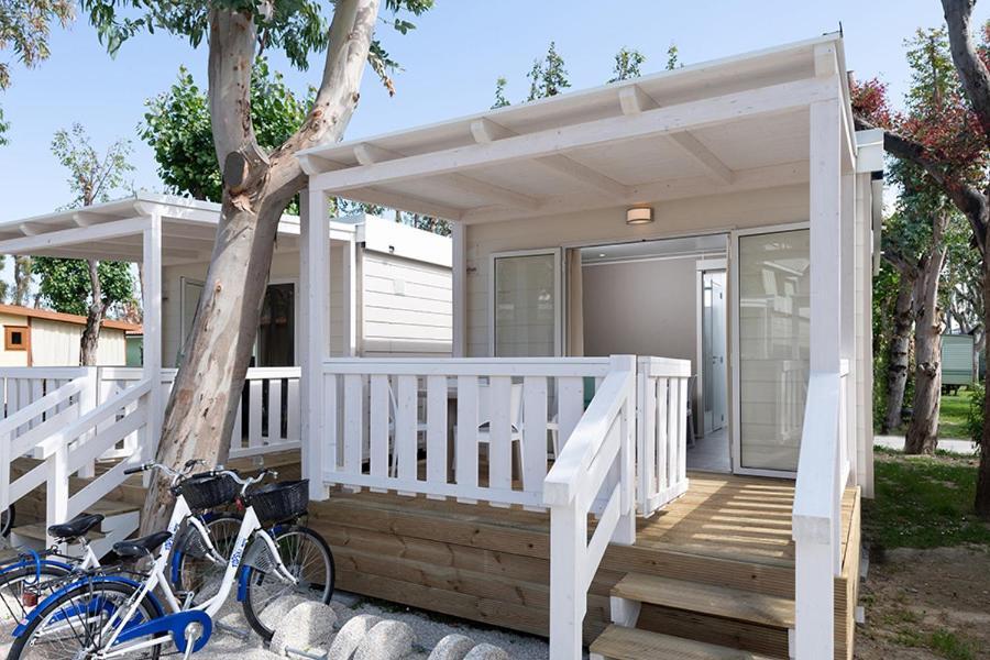 Camping & Village Eucaliptus Alba Adriatica Exterior foto