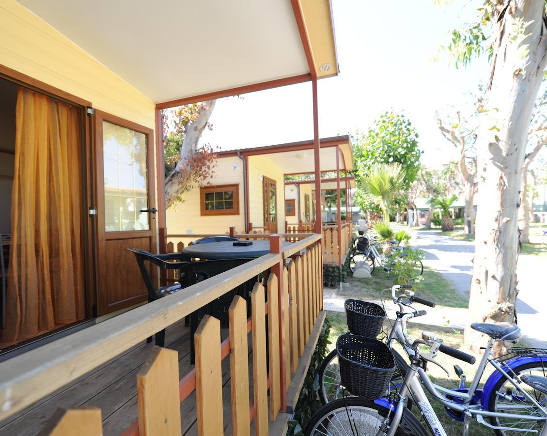 Camping & Village Eucaliptus Alba Adriatica Zimmer foto
