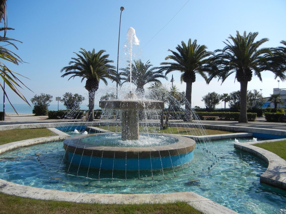 Camping & Village Eucaliptus Alba Adriatica Exterior foto